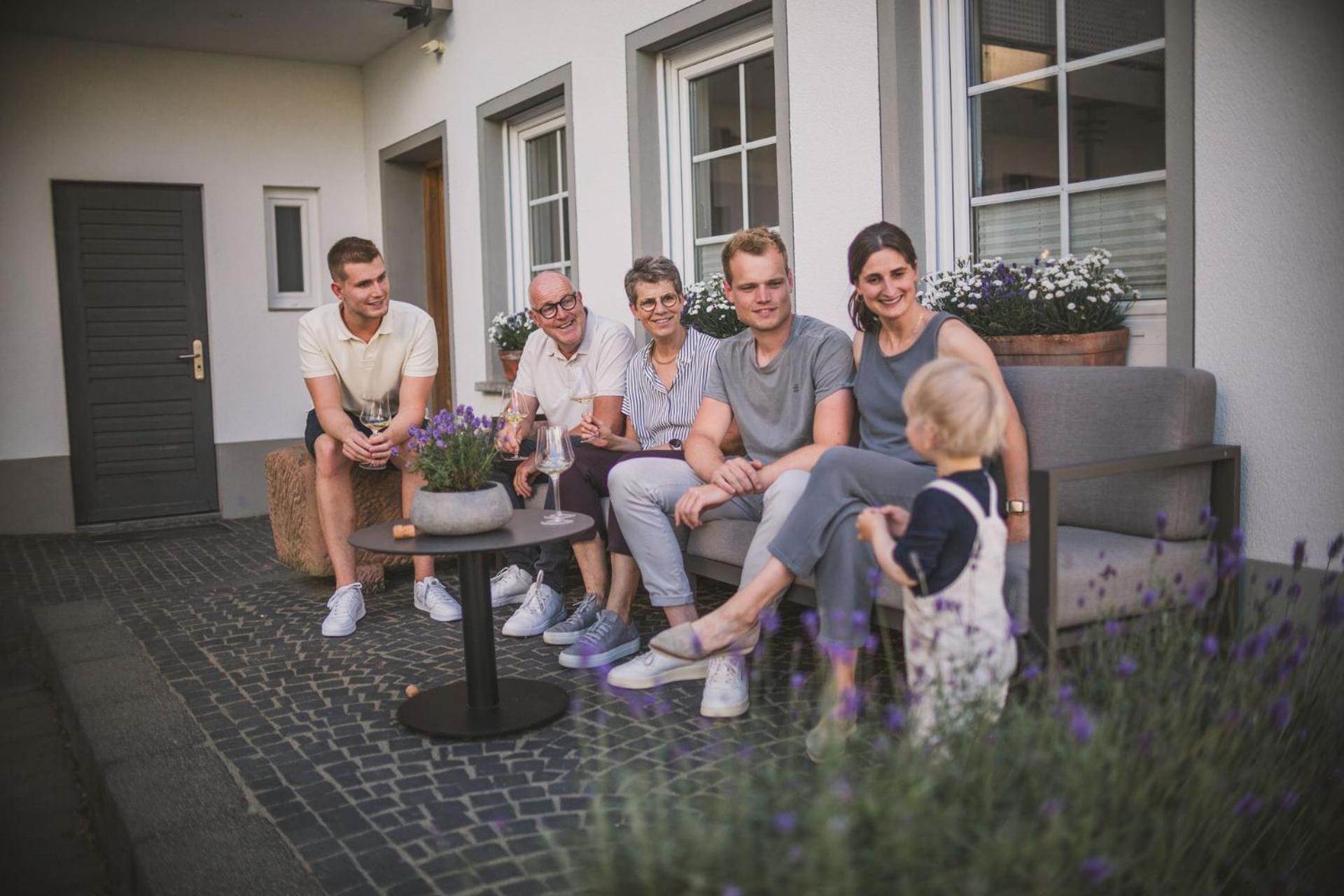 Weingut Gehlen-Cornelius Hotel เบราเนอแบร์ก ภายนอก รูปภาพ